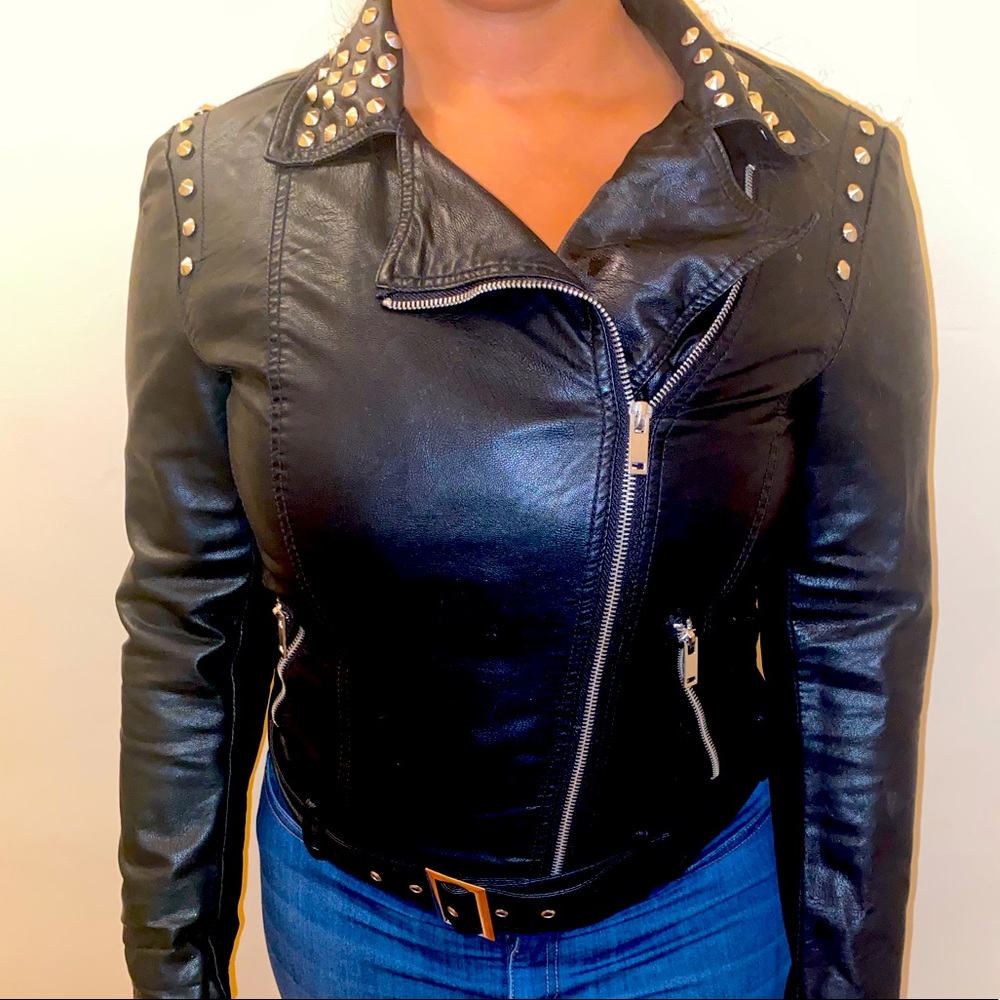 Vera nose large leather like jacket
